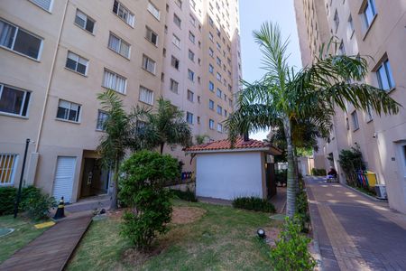 Apartamento à venda com 41m², 2 quartos e sem vagaÁrea comum
