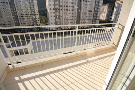 Apartamento para alugar com 60m², 3 quartos e 1 vagaVaranda
