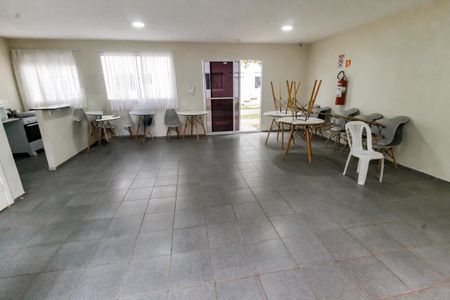 Apartamento para alugar com 40m², 2 quartos e sem vagaÁrea comum - Salão de festas