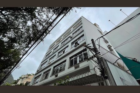 Apartamento à venda com 130m², 3 quartos e sem vagaFachada