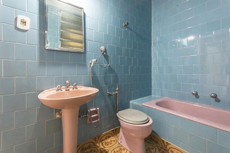 Apartamento à venda com 130m², 3 quartos e sem vagaBanheiro 1