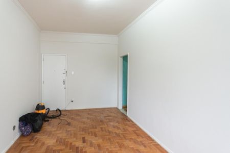 Apartamento à venda com 130m², 3 quartos e sem vagaSala