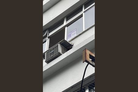 Apartamento à venda com 130m², 3 quartos e sem vaga Apartamento à venda com 130m², 3 quartos e sem vagaPlaquinha