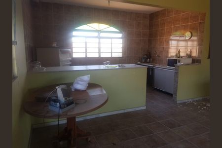 Casa à venda com 700m², 4 quartos e 2 vagasFoto 29