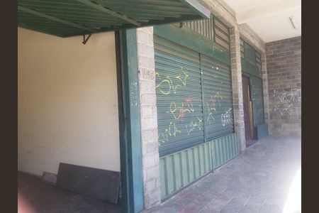 Casa à venda com 700m², 4 quartos e 2 vagasFoto 30