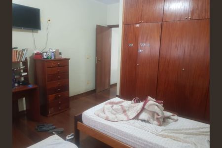 Foto 01 de casa à venda com 4 quartos, 700m² em Santa Cruz Industrial, Contagem