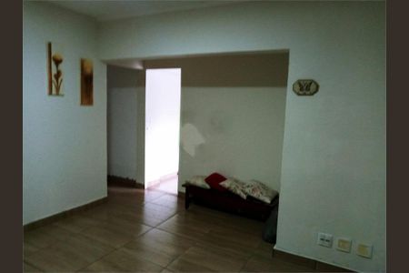 Casa à venda com 5 quartos, 250m² em Super Quadra Morumbi, São Paulo