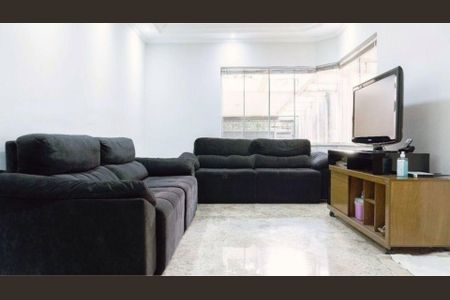 Casa à venda com 3 quartos, 150m² em Vila Mafra, São Paulo