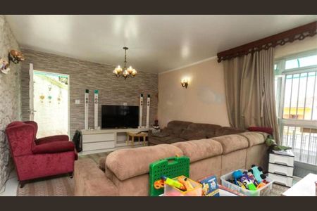 Casa à venda com 4 quartos, 223m² em Vila Romana, São Paulo