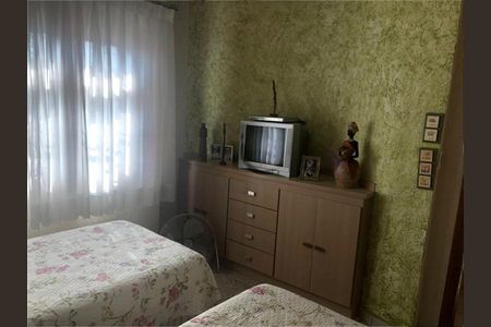 Casa à venda com 5 quartos, 200m² em Chácara Mafalda, São Paulo