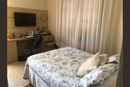 Casa à venda com 5 quartos, 200m² em Chácara Mafalda, São Paulo