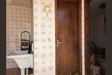 Casa à venda com 3 quartos, 187m² em Jardim Aeroporto, São Paulo