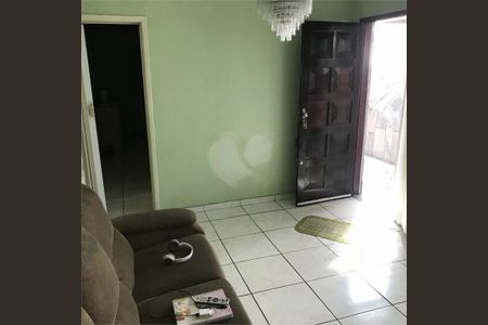 Casa à venda com 3 quartos, 113m² em Jardim Tremembe, São Paulo