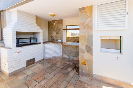 Apartamento à venda com 360m², 4 quartos e 2 vagasÁrea de churrasqueira