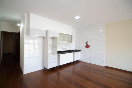 Sala/Cozinha de apartamento para alugar com 2 quartos, 97m² em Jardim Vila Galvao, Guarulhos