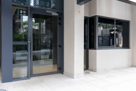 Studio para alugar com 28m², 1 quarto e sem vaga Studio para alugar com 28m², 1 quarto e sem vagaFachada