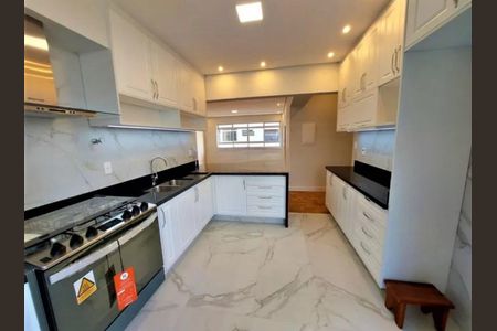 Apartamento para alugar com 156m², 3 quartos e 2 vagas Apartamento para alugar com 156m², 3 quartos e 2 vagasFoto 03