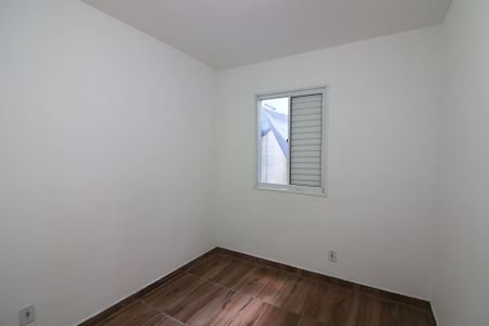 Quarto 2 de casa para alugar com 2 quartos, 94m² em Bairro dos Casa, São Bernardo do Campo