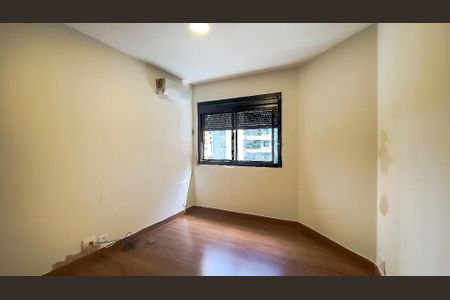 Apartamento à venda com 204m², 3 quartos e 3 vagasFoto 29