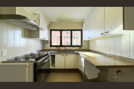 Apartamento à venda com 204m², 3 quartos e 3 vagasFoto 40