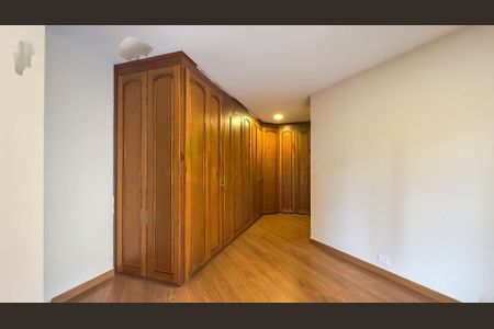 Apartamento à venda com 204m², 3 quartos e 3 vagasFoto 21