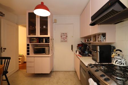 Apartamento à venda com 100m², 2 quartos e 1 vagaCozinha