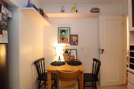 Apartamento à venda com 100m², 2 quartos e 1 vagaCozinha