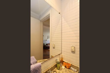 Apartamento à venda com 100m², 2 quartos e 1 vagaBanheiro 2