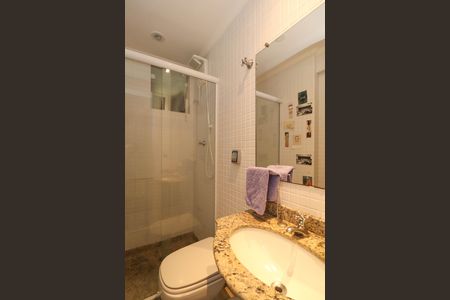 Apartamento à venda com 100m², 2 quartos e 1 vagaBanheiro 2