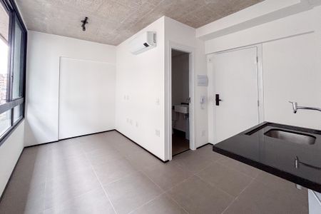 Studio de kitnet/studio para alugar com 1 quarto, 28m² em Cerqueira César, São Paulo