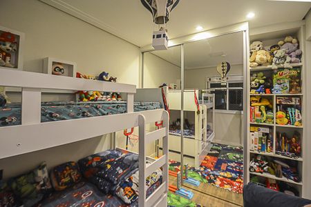 Apartamento à venda com 80m², 3 quartos e 2 vagas Apartamento à venda com 80m², 3 quartos e 2 vagasQuarto 2