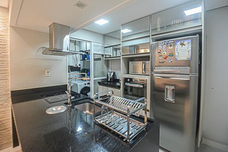 Apartamento à venda com 80m², 3 quartos e 2 vagas Apartamento à venda com 80m², 3 quartos e 2 vagasCozinha