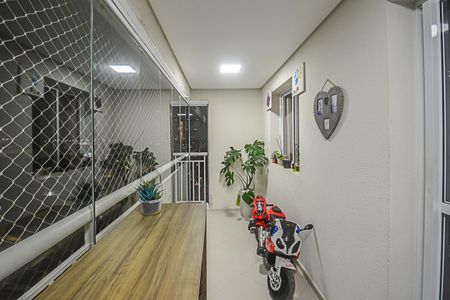 Apartamento à venda com 80m², 3 quartos e 2 vagas Apartamento à venda com 80m², 3 quartos e 2 vagasSacada