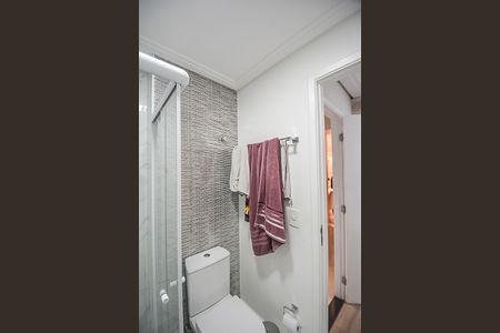 Apartamento à venda com 80m², 3 quartos e 2 vagas Apartamento à venda com 80m², 3 quartos e 2 vagasBanheiro da Suíte