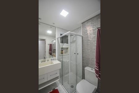 Apartamento à venda com 80m², 3 quartos e 2 vagas Apartamento à venda com 80m², 3 quartos e 2 vagasBanheiro da Suíte