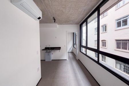 Apartamento para alugar com 24m², 1 quarto e sem vaga Apartamento para alugar com 24m², 1 quarto e sem vagaSala/Cozinha