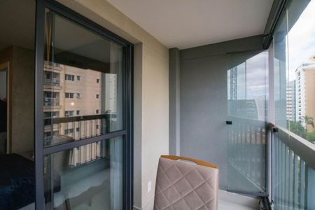 Studio à venda com 24m², 1 quarto e sem vaga Studio à venda com 24m², 1 quarto e sem vagaVaranda Studio