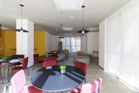 Studio à venda com 24m², 1 quarto e sem vaga Studio à venda com 24m², 1 quarto e sem vagaÁrea comum