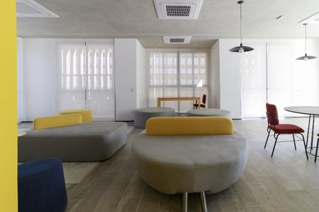 Studio à venda com 24m², 1 quarto e sem vaga Studio à venda com 24m², 1 quarto e sem vagaÁrea comum