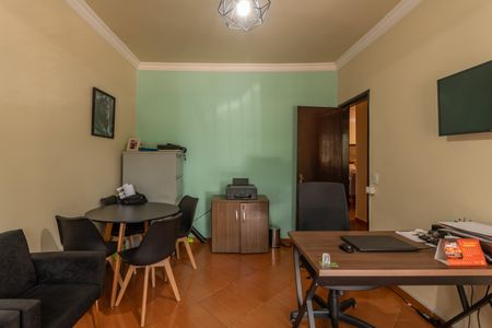 Sala de casa à venda com 4 quartos, 180m² em Itapoã, Belo Horizonte