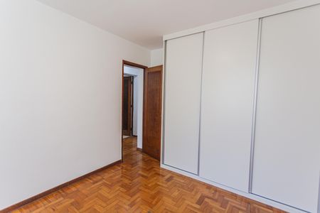 Apartamento à venda com 110m², 3 quartos e sem vagaQuarto 1