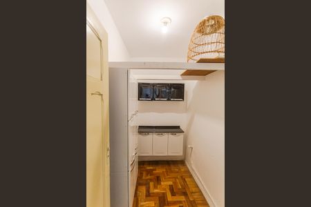 Apartamento à venda com 110m², 3 quartos e sem vagaQuarto de Serviço/Despensa