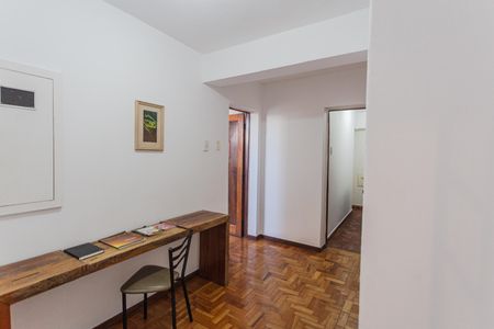 Sala 1 de apartamento para alugar com 3 quartos, 110m² em Santo Antônio, Belo Horizonte