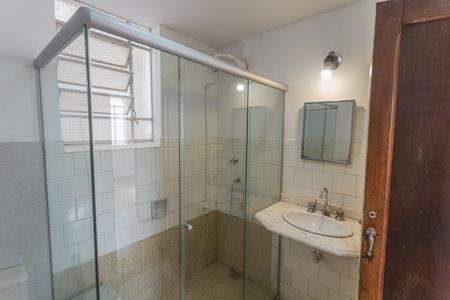 Apartamento à venda com 110m², 3 quartos e sem vaga Apartamento à venda com 110m², 3 quartos e sem vagaBanheiro Social