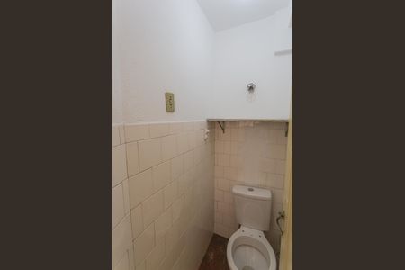 Apartamento à venda com 110m², 3 quartos e sem vaga Apartamento à venda com 110m², 3 quartos e sem vagaBanheiro de serviço