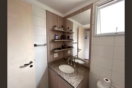 Apartamento à venda com 128m², 3 quartos e 3 vagasBanheiro da Suíte 3