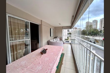 Apartamento à venda com 128m², 3 quartos e 3 vagasVaranda da Sala