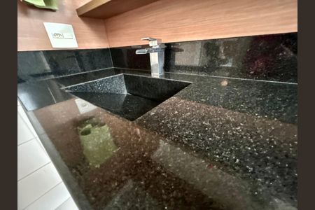 Apartamento à venda com 128m², 3 quartos e 3 vagasBanheiro da Suíte 1