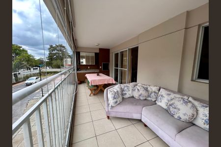 Apartamento à venda com 128m², 3 quartos e 3 vagasVaranda da Sala