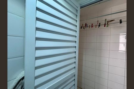 Apartamento à venda com 128m², 3 quartos e 3 vagasBanheiro de Serviço